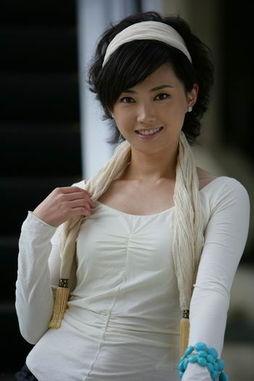 浙江卫视女主播李欣燃,闪耀荧屏的青春风采